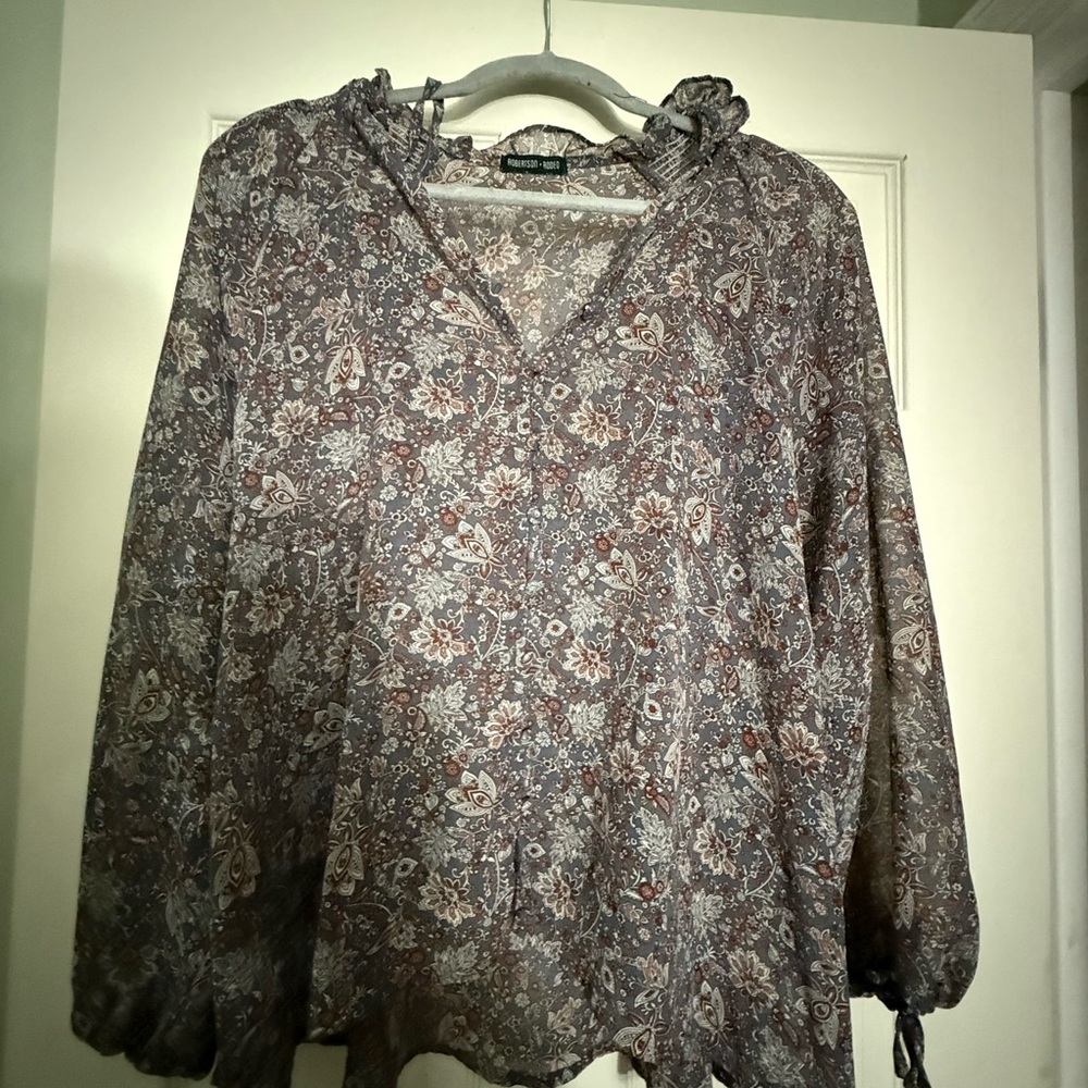 Chic Floral Paisley Blouse - Gray and Brown